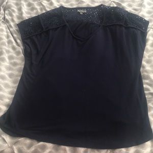 Market & Spruce Navy Top